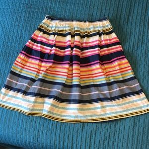 Pinup style skirt with multicoloured stripes